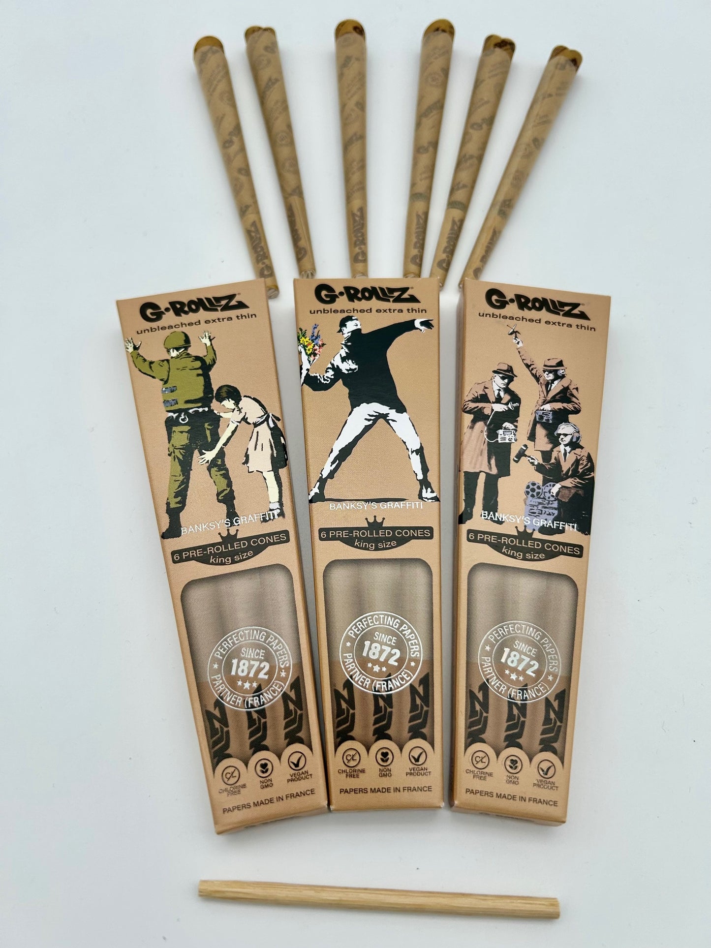 G-ROLLZ Banksy's Graffiti - Bamboo Unbleached Extra Thin - 6 KS Cones
