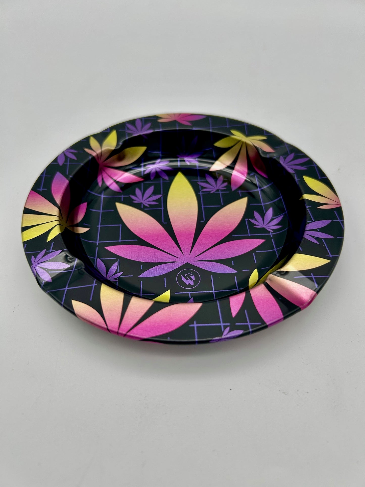 Metall Aschenbecher, "LEAVES #37 4/4 Metallic"