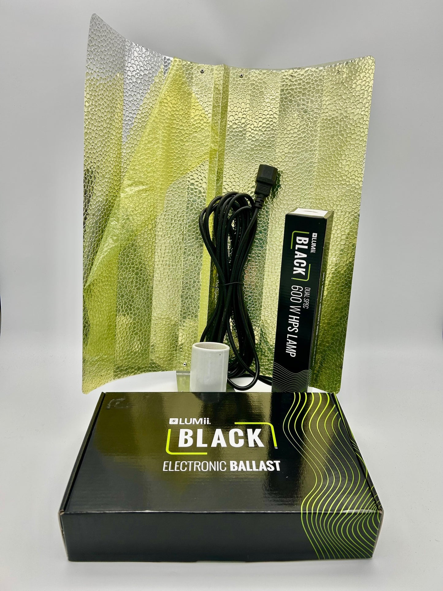 LUMii Black 600 Set elektr. Vorschaltgerät regelbar mit Reflektor und Lampe, 600W