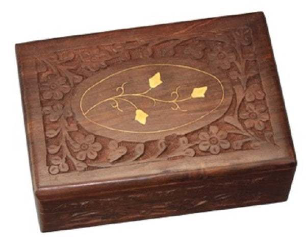 Saranpur Box geschnitzt mit Intarsien18x12,5x6cm
